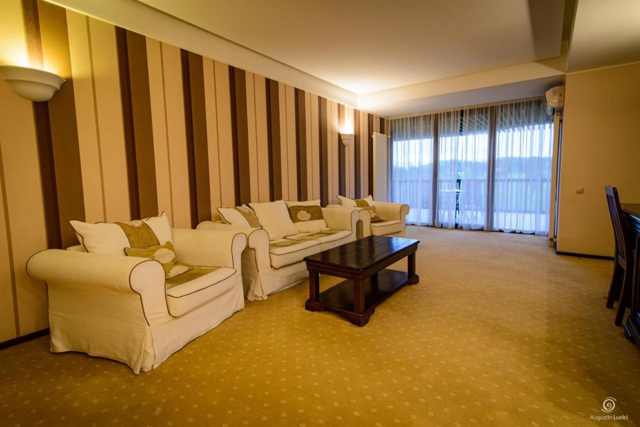 Apartament Alpin Resort Etaj 7 Poiana Brasov Exterior photo
